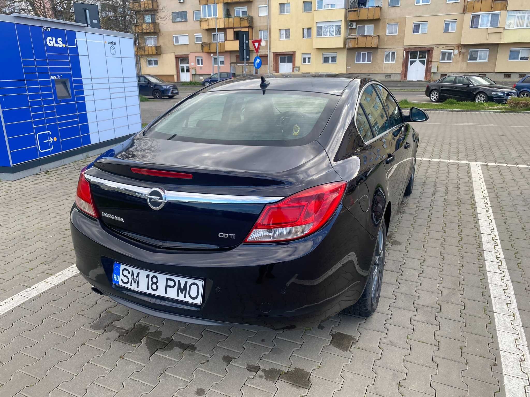 Opel Insignia              .