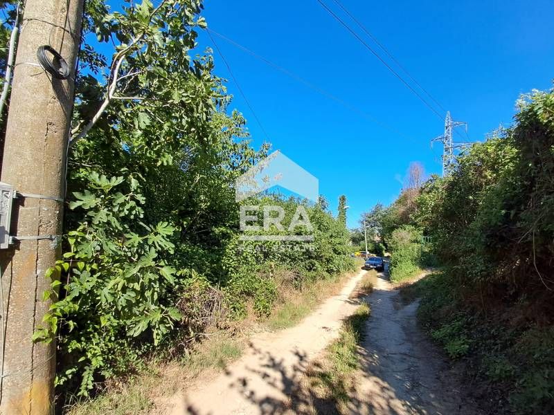 Продава се Парцел в Варна, м-т Боровец - север - 1138 кв.м за 59 €/кв.м - Снимка #2