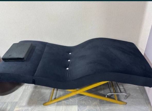 Кушетка янги ишлатилмаган