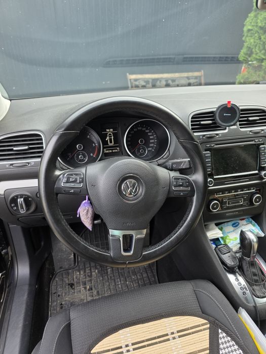 Vând VW GOLF 6 ,an 2011, AUTOMAT, 1.6  TDI-105 CP, EURO 5