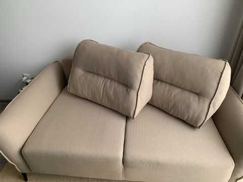 Двуместен разтегателен диван