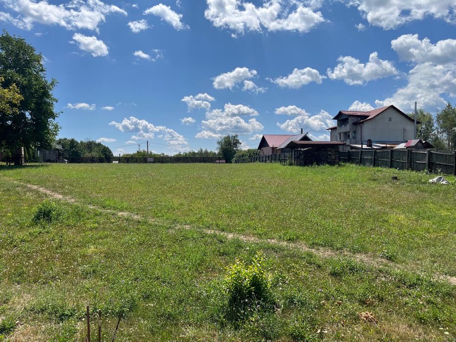 Teren 2000 mp pe Sos Nationala DN7 Pitesti -Valcea