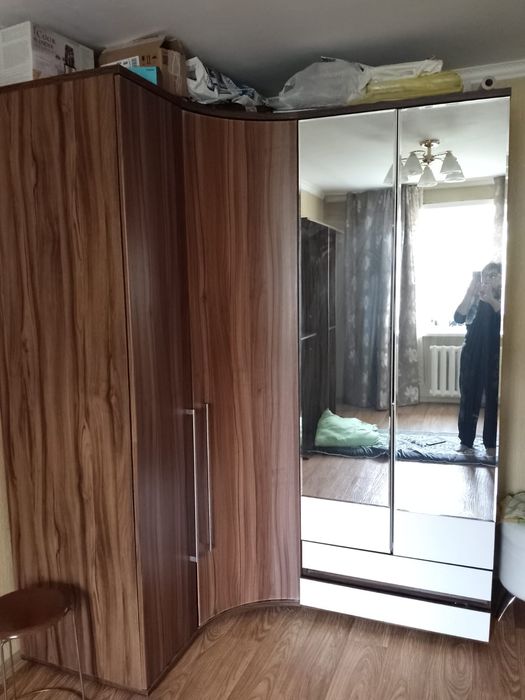 Продаем спальный гарнитур