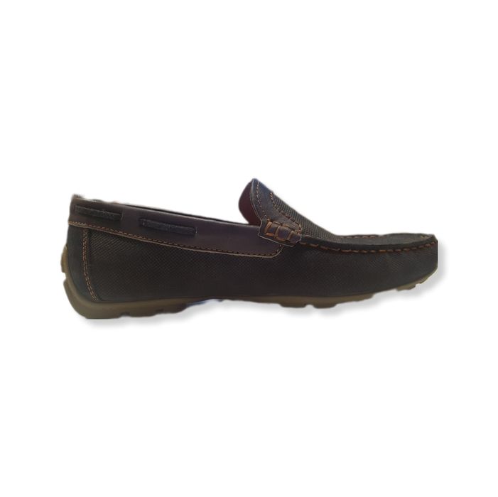 Mocasini GEOX puțin folosiți