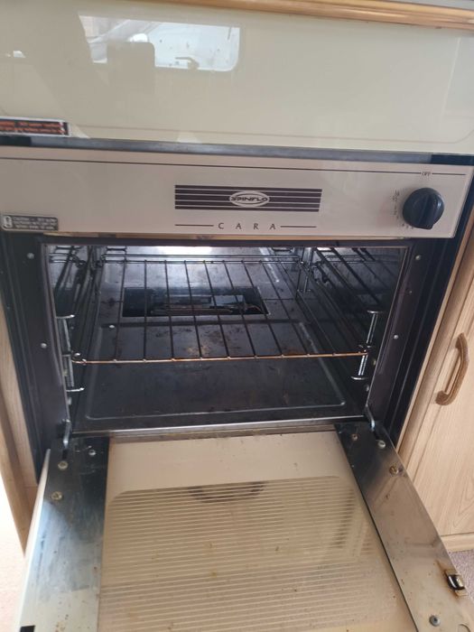 Каравана Lunar 4-места