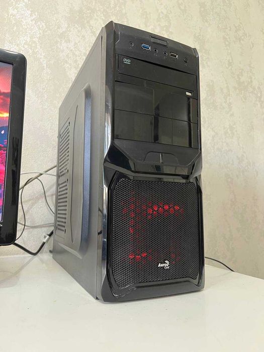 Игровой ПК с комплектом / 8 потоков / 16 ОЗУ / Nvidia GTX 950