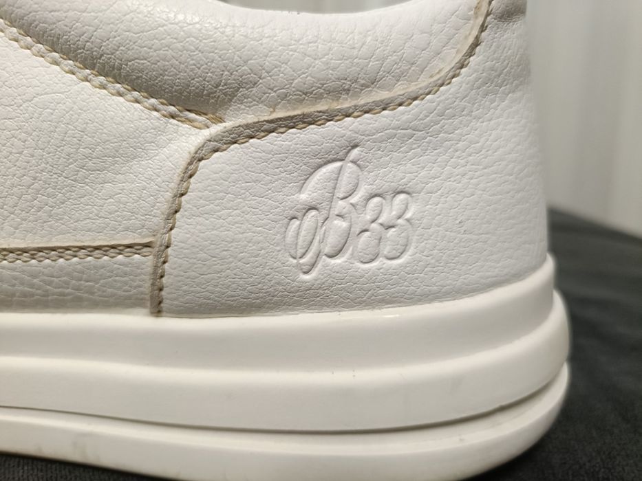 Adidasi tenisi Bee Inspired B33 , marimea 44