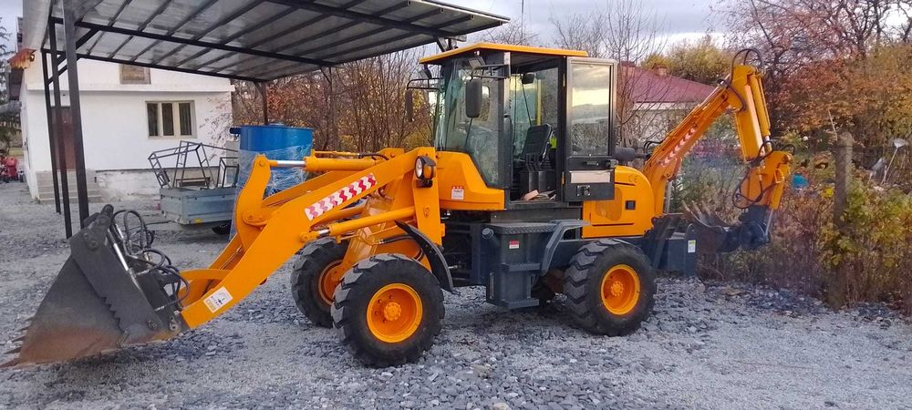 Vând Volă cu braț de sapare de 5T 228 ore de functionare