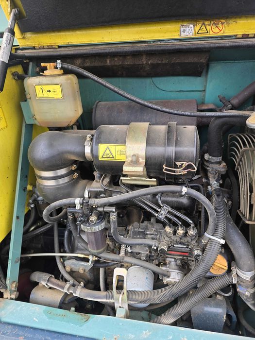Miniexcavator yanmar