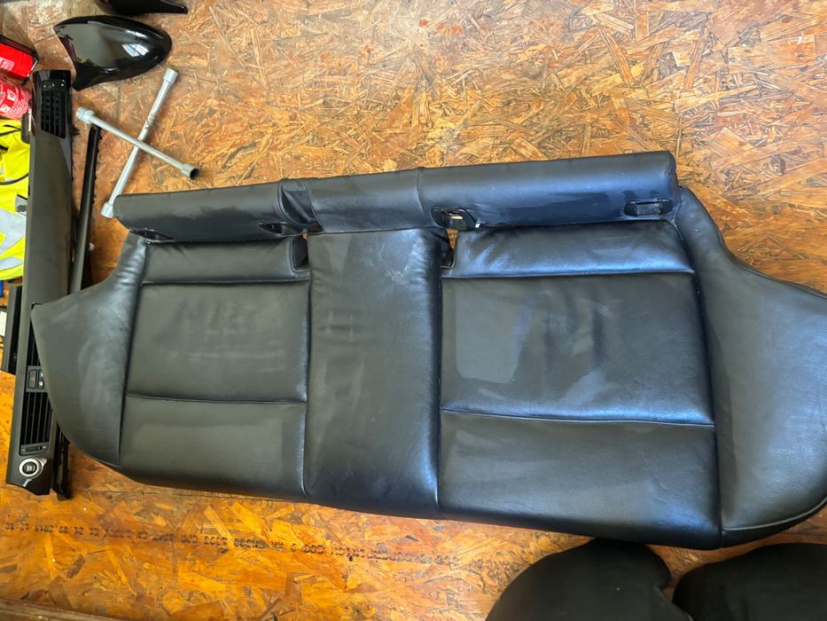 Кожен салон за бмв е91