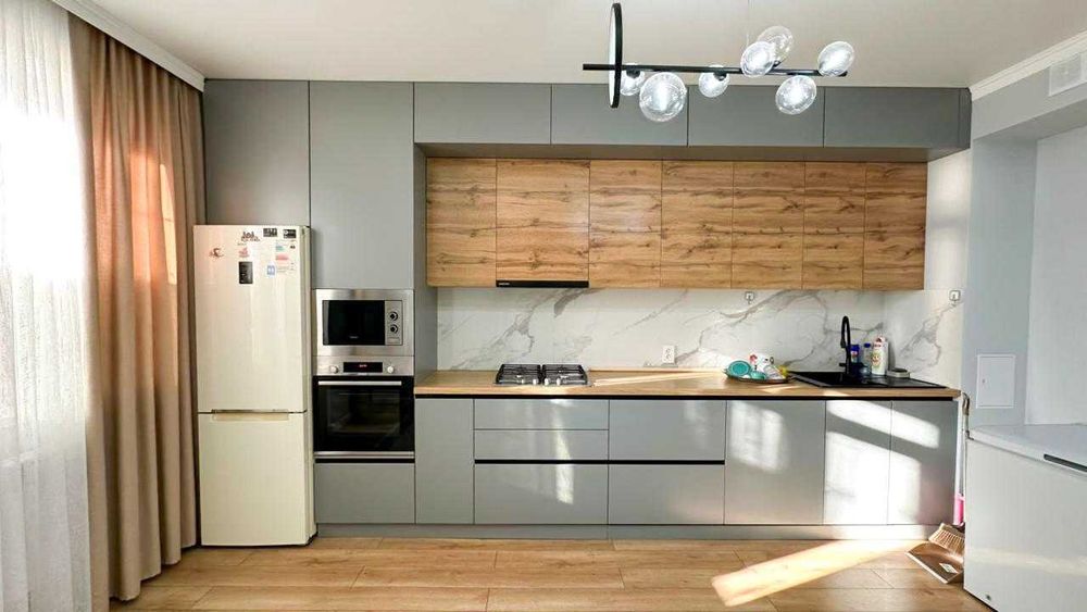 Продам 3 ком кв Каратал Эмиль Империя