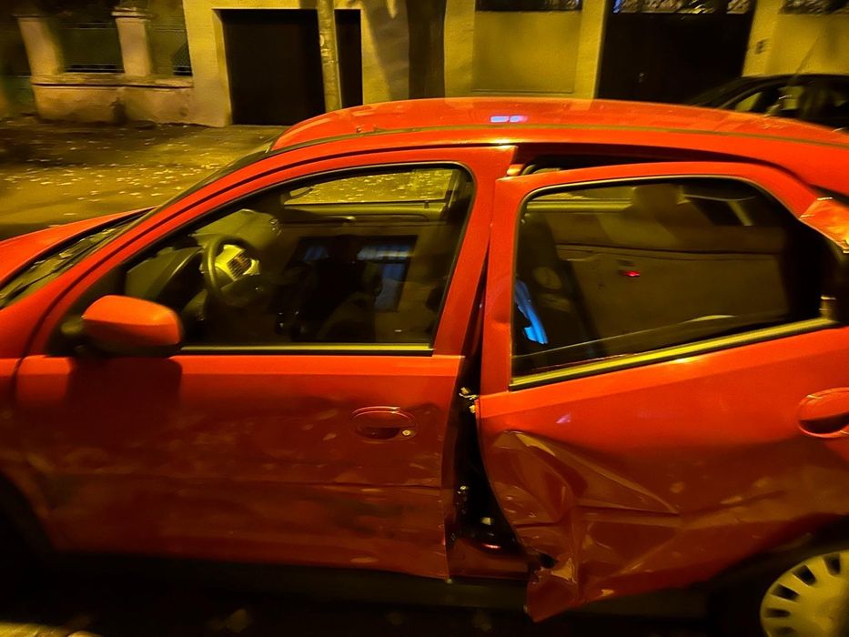 Opel Corsa 1.4 benzină avariată