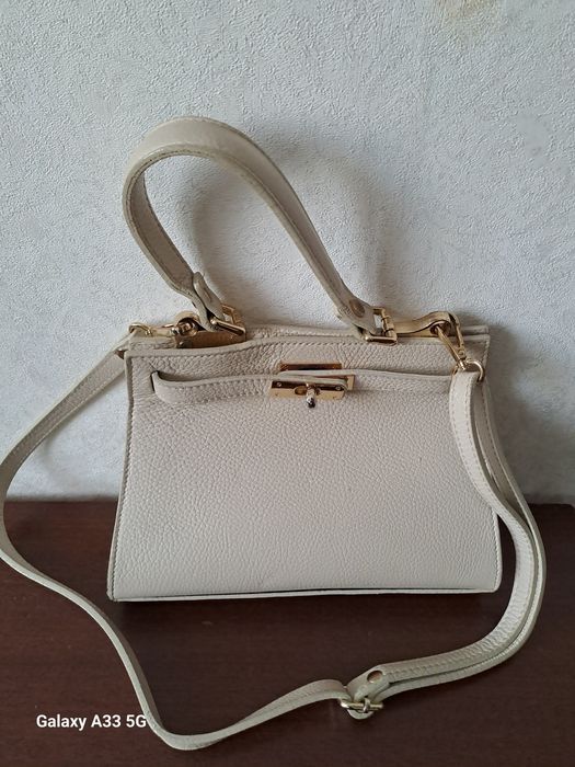 Сумка из натуральной кожи.