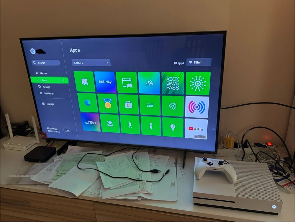 Продавам Xbox one S