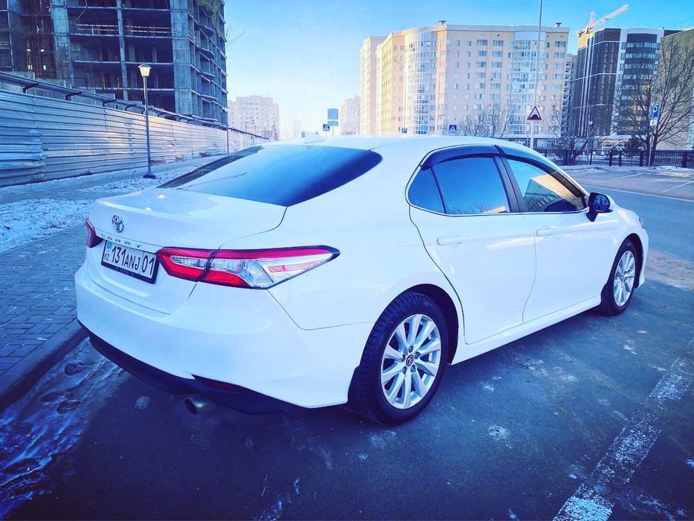 Аренда toyota camry 70 Астана