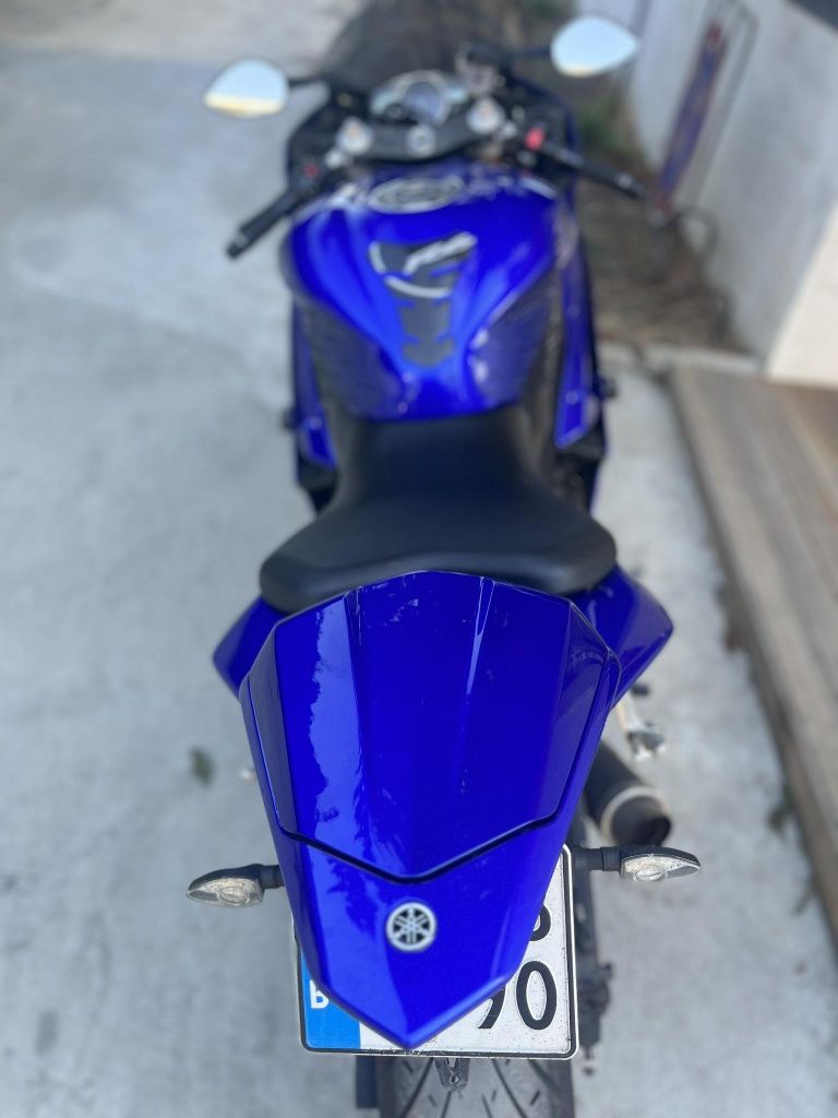 Продавам Yamaha R6