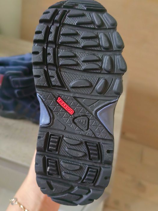 Ботушки Адидас за момченце