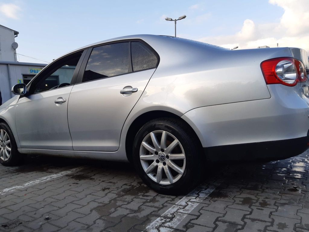 Volkswagen Jetta 2009