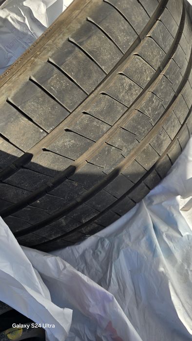 Летни гуми Goodyear спорт пакет 225 40 18 и 255 35 18 дот22