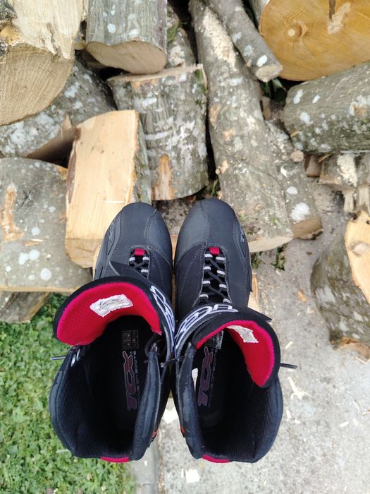 Vând ghete moto TCX mărimea 39