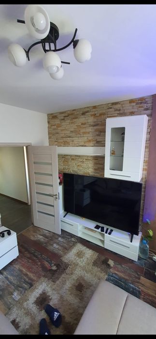 Inchiriez apartament doua camere in turnisor