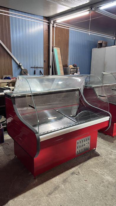 Vitrina frigorifica pentru cărnuri, lactate, brânzeturi, legume