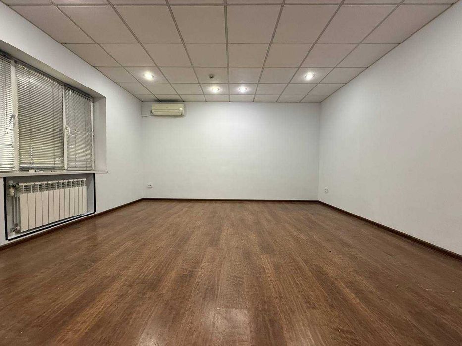 Аренда коммерческого помещения 170 м² Мирабад, ул. Нукус Гламур Бутик