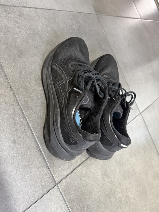 Adidasi Asics Kayano 30