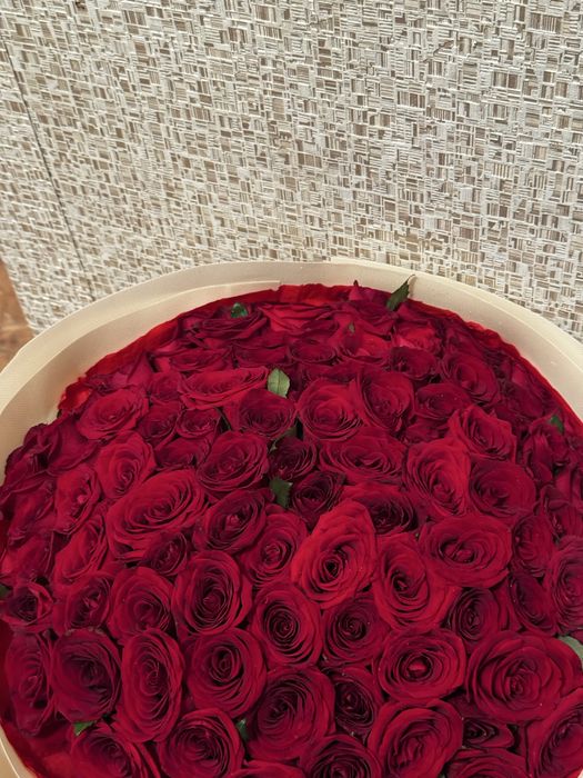 Продам 101 шт розы , свежие