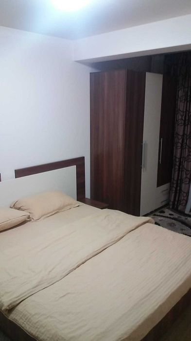 Inchiriez apartament