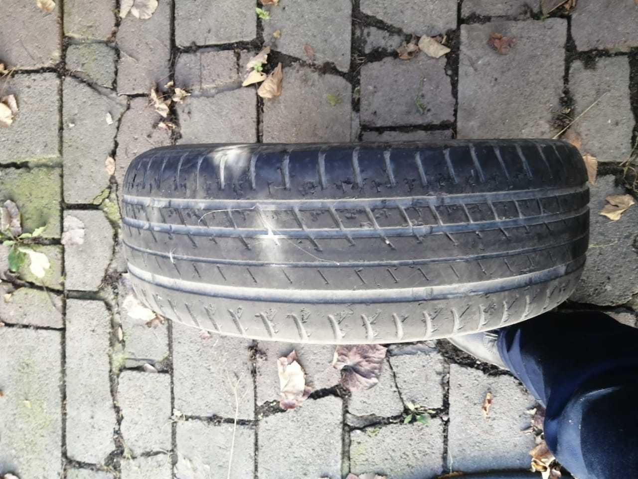 Две разные шины 195/65/15R Kinergi и Viaeel