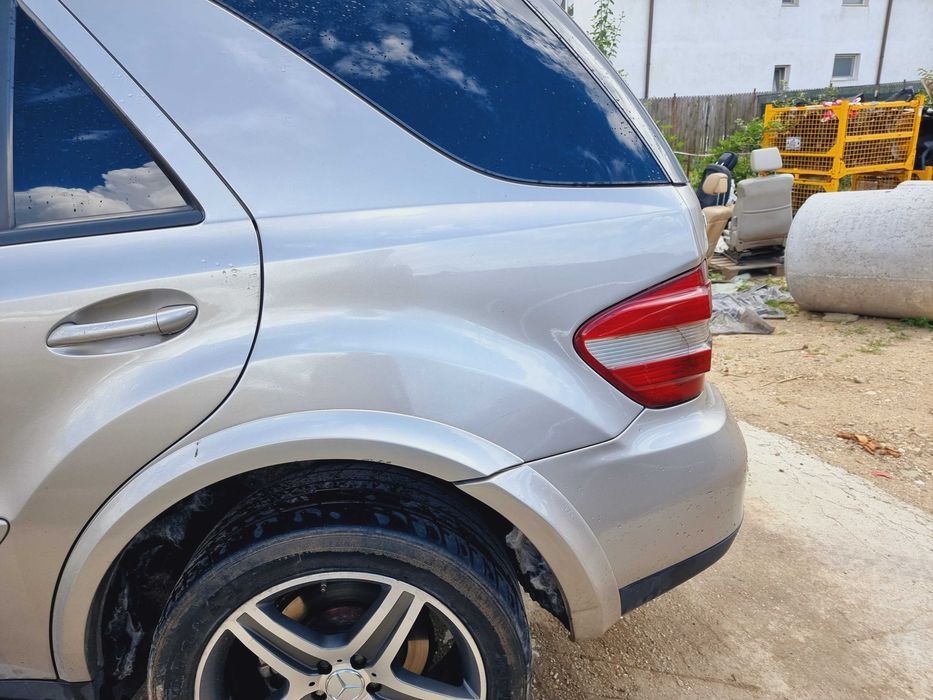 aripa spate stanga dreapta stalp prag lonjeron caroserie Mercedes ML