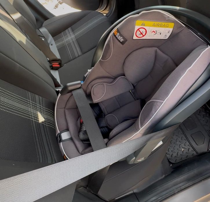 BeSafe iZi Go Modular X2 i-Size столче кошница за кола