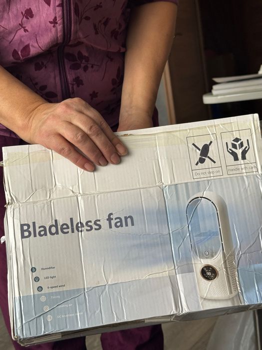 Овлажнител и въздушен охладител, преносим, ​​бял LED, сензорен екран