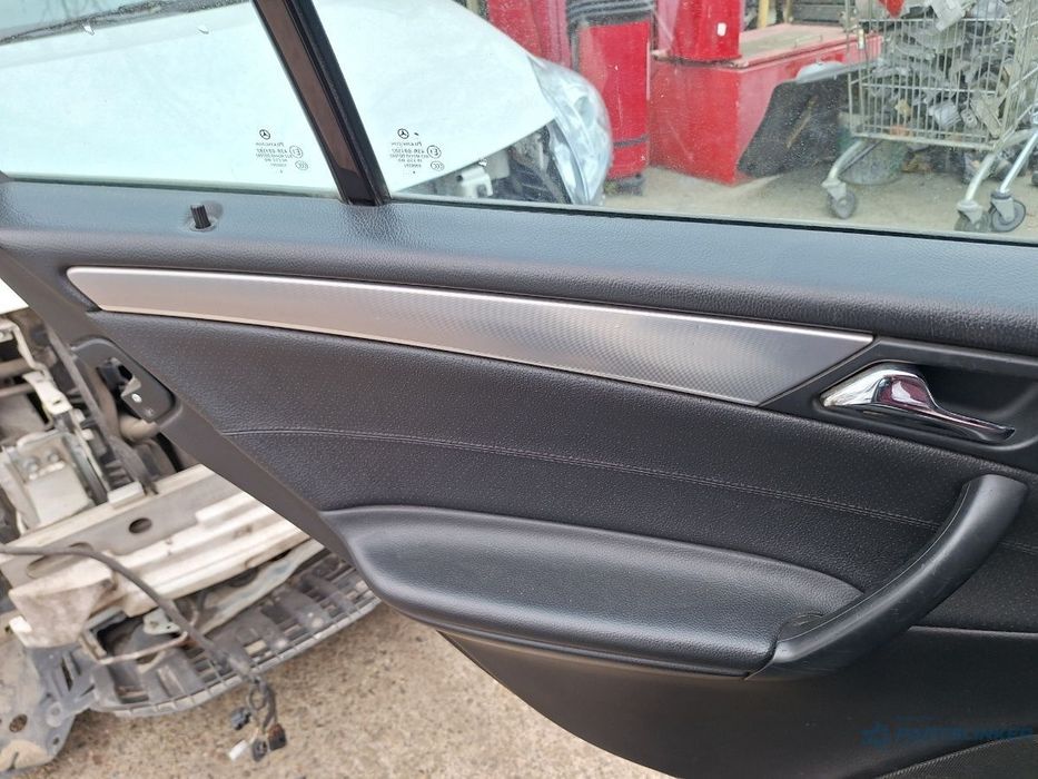 Tapițerie panou portieră spate MERCEDES-BENZ C-CLASS II W203 2005 C 220 CDI OM646 110KW|150HP 2005