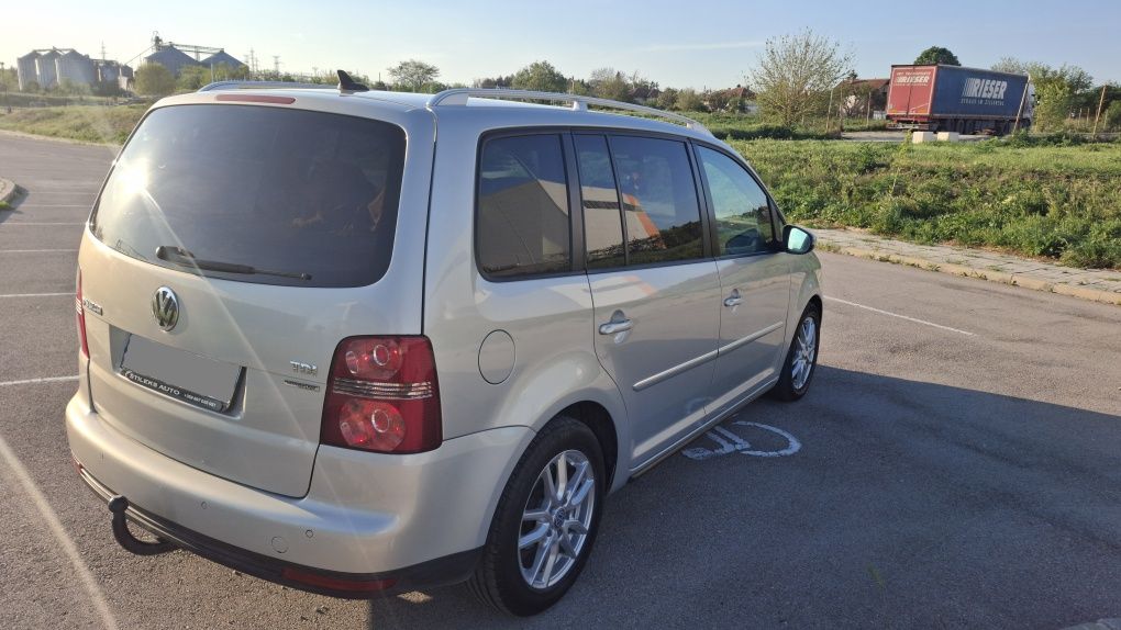 Vw Touran 1.9 tdi 105к.с High-Line