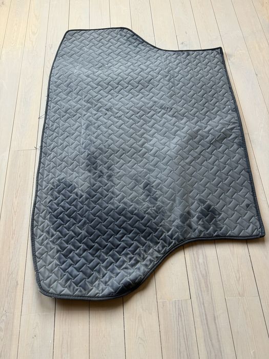 Полик жентра ласети ва коблтга тушадиган