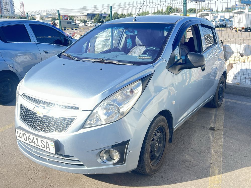 Spark 1,25 motor sotiladi