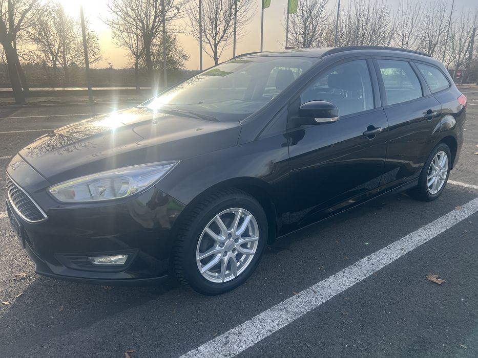Vând Ford Focus, Kombilimousine, an 2016, motor 1.0L Benzina