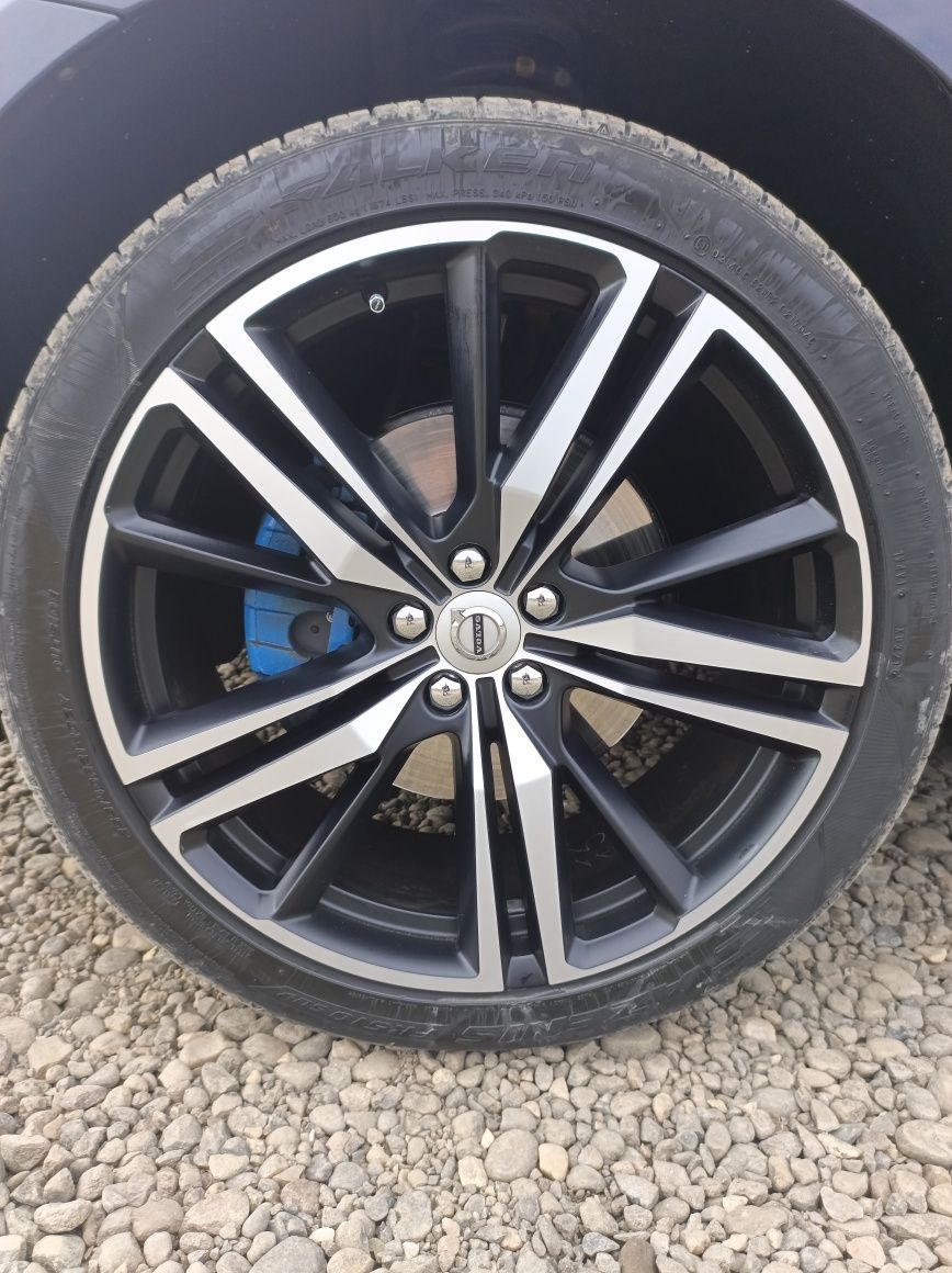 Jenti VOLVO XC60 R-DESIGN 21 inci cu cauciucuri Falken de vara 255/40/