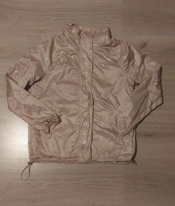 Under armour ветровка XS размер