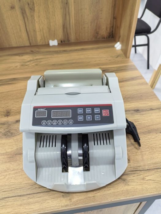 Счётная машинка для денег