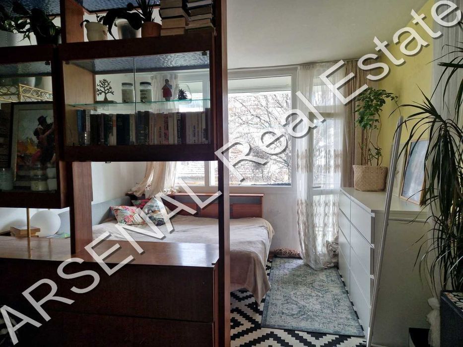 Дава се под наем Двустаен апартамент в София, Лозенец - 68 кв.м за 525 € - Снимка #3