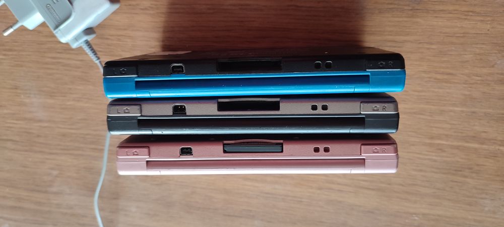 2 x console Nintendo DSi xl