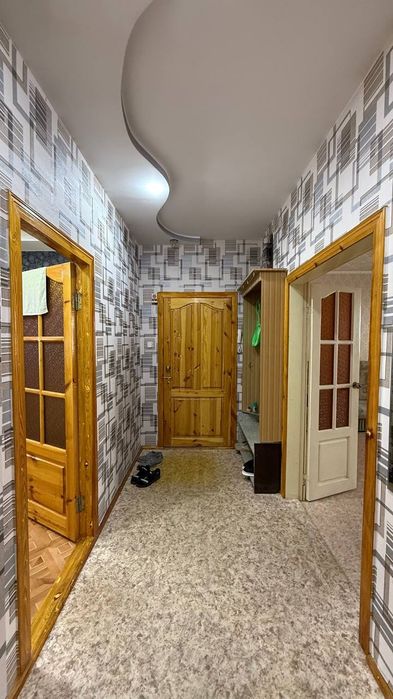 Продаётся 4х комнатная Ленинградского проекта ул. Абая 57 на 1 этаже