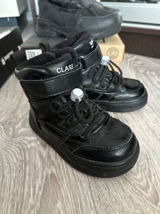 Продам зимние запоги 29 размер