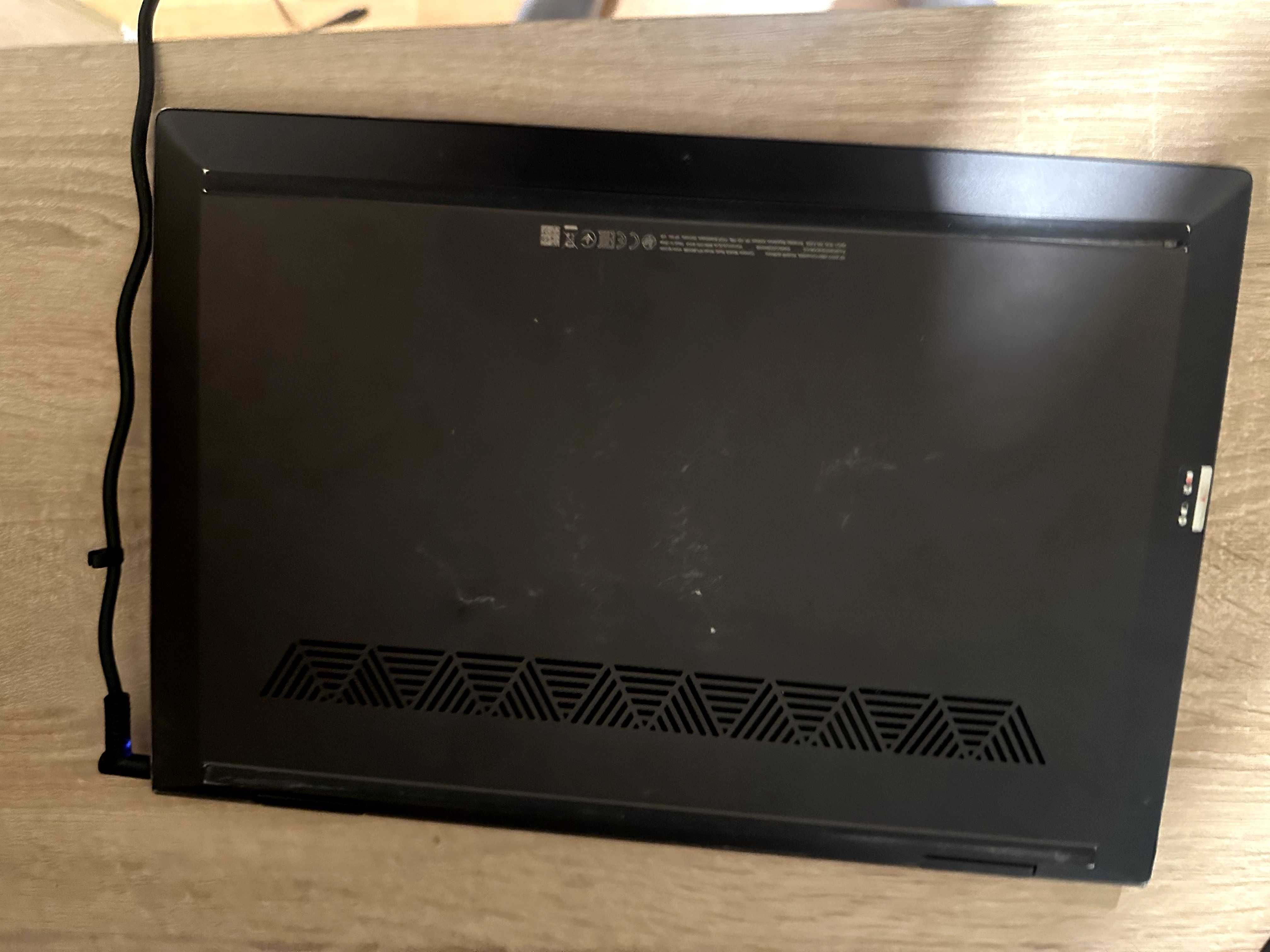 HP Envy x360 Touchscreen Convertible 500GB, 8GB RAM - Bang & Olufsen