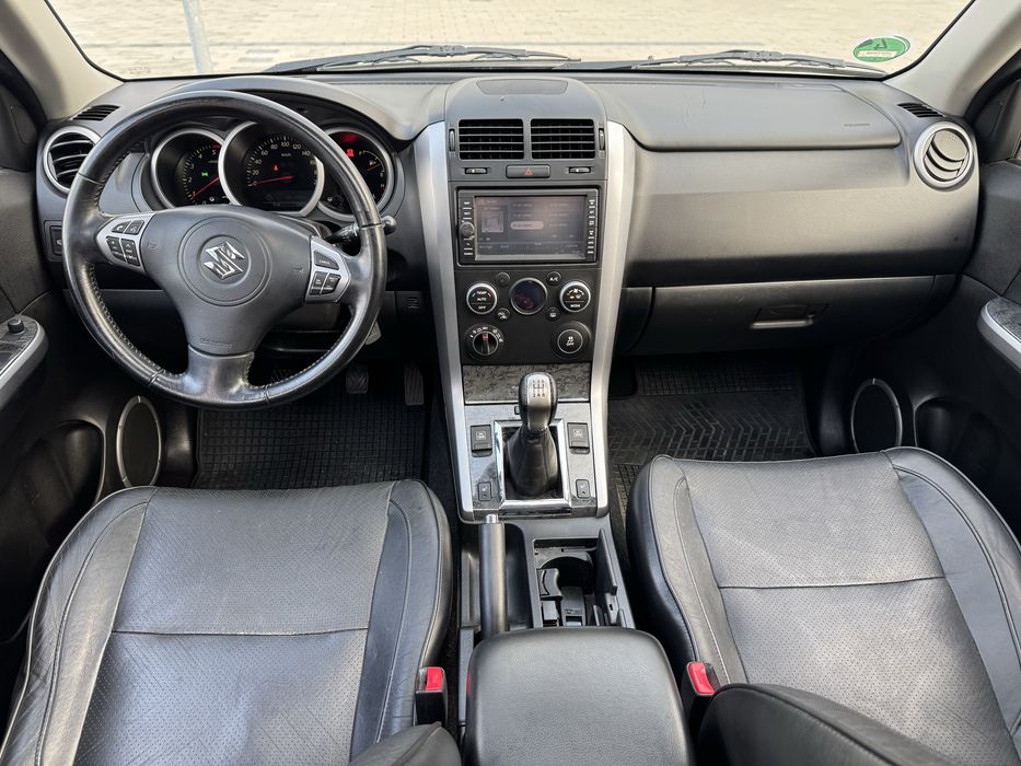 Suzuki grand vitara 2012 1.9ddis 129cp 4x4 adus din Germania