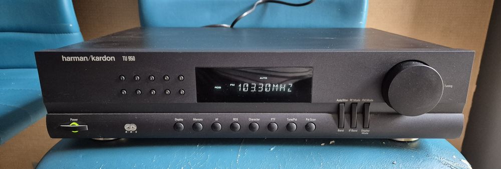 Harman/Kardon TU 930 стерео тунер в черно