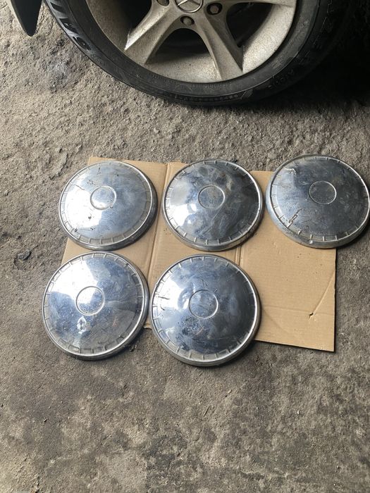 Продам колпаки хром разные
